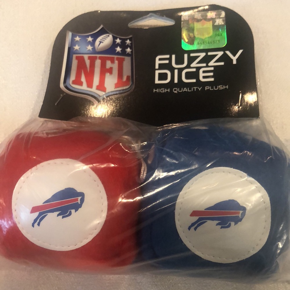 Fuzzy dice - Picture 2 of 2